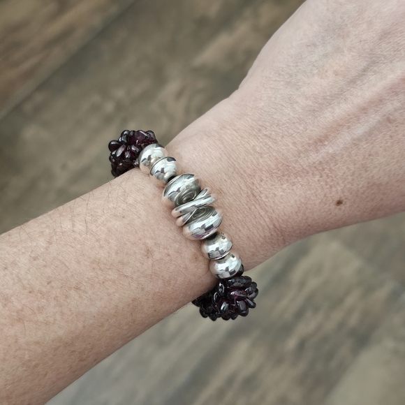 Silpada Super Rare Sterling Silver Garnet Nugget Bead Stretch Bracelet B0930 - Picture 9 of 11